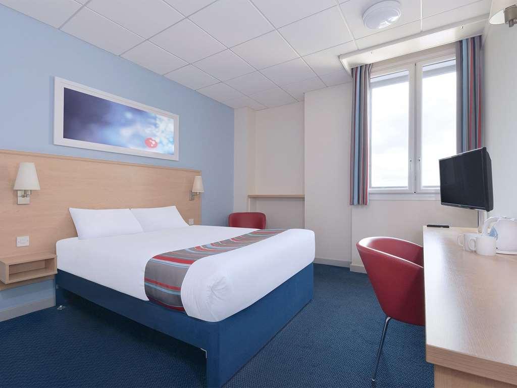 Travelodge Birmingham サットン・コールドフィールド 部屋 写真