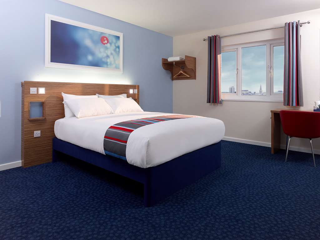 Travelodge Birmingham サットン・コールドフィールド 部屋 写真